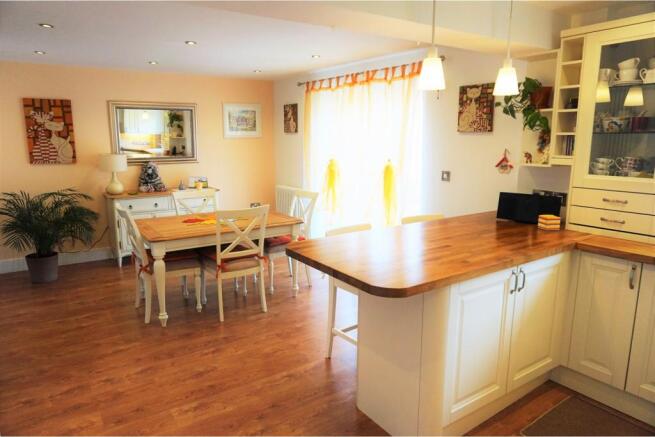 Kitchen / Diner
