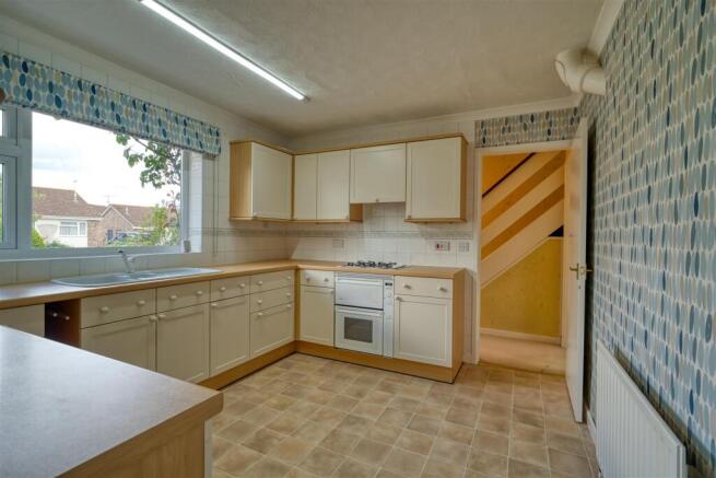 Meadow Close, Stalbridge, Sturminster Newton photo 3