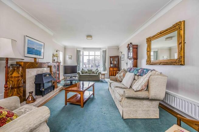 64 Carmarthen Ave...