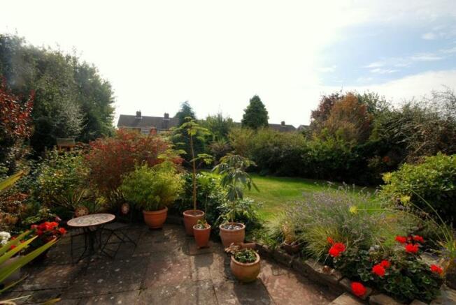 South Facing Gardens