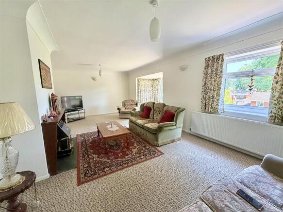 32 Woodside Drive, Shrewsbury SY3 9BW photo 4