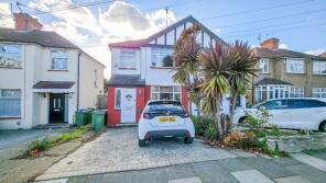 56, Landstead Road, London SE18 2LH