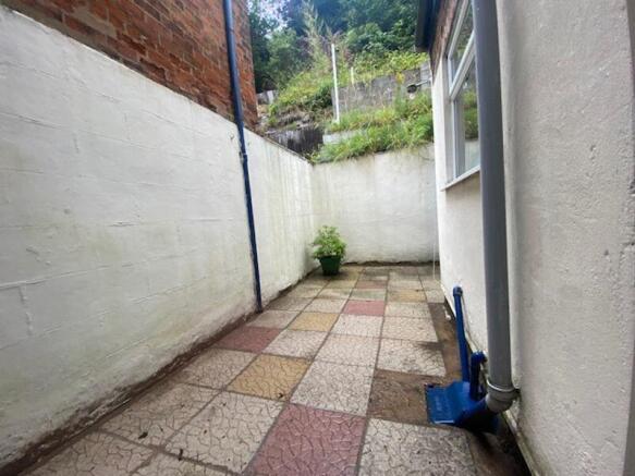 Rear Courtyard 