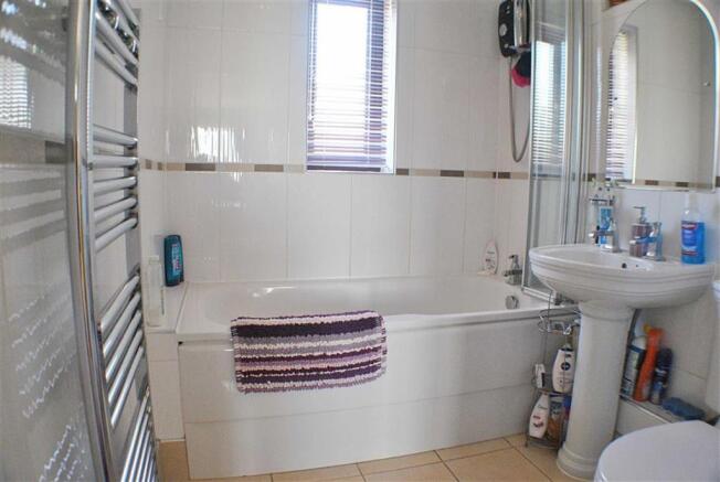 En Suite Bathroom