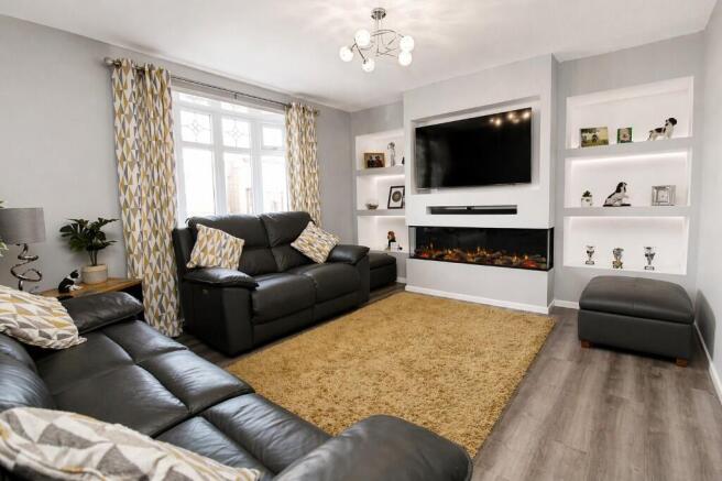 2 bed Detached for sale Image 8