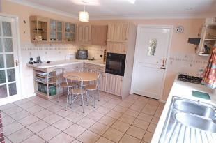 Kitchen other end