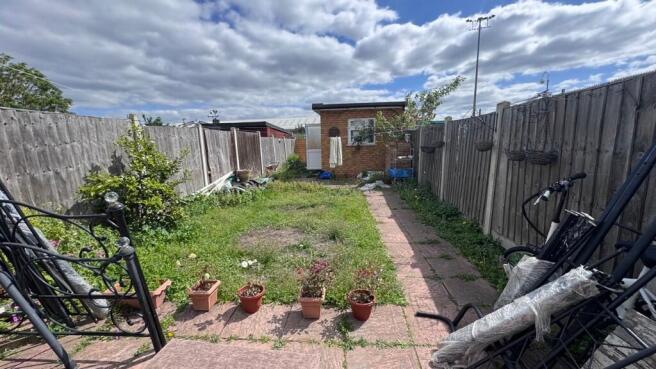 Photo 25