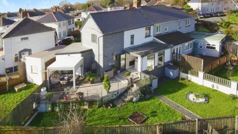 Ty Fry Gardens, Rumney, Cardiff