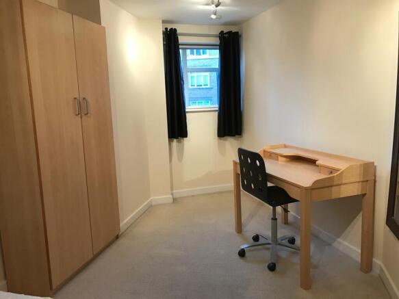 bedroom.jpg