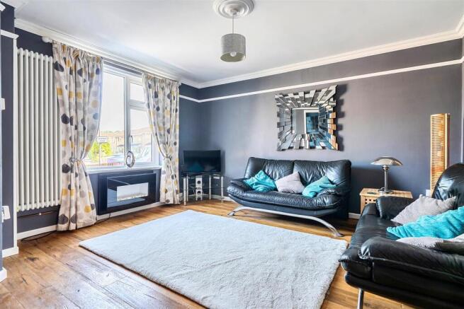 Living Room.jpg