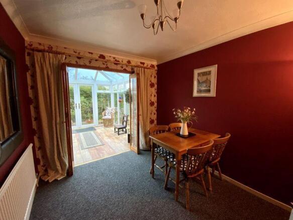 dining room/ b...