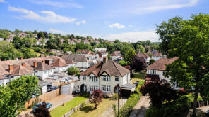 3, Portnalls Rise, Coulsdon CR5 3DA