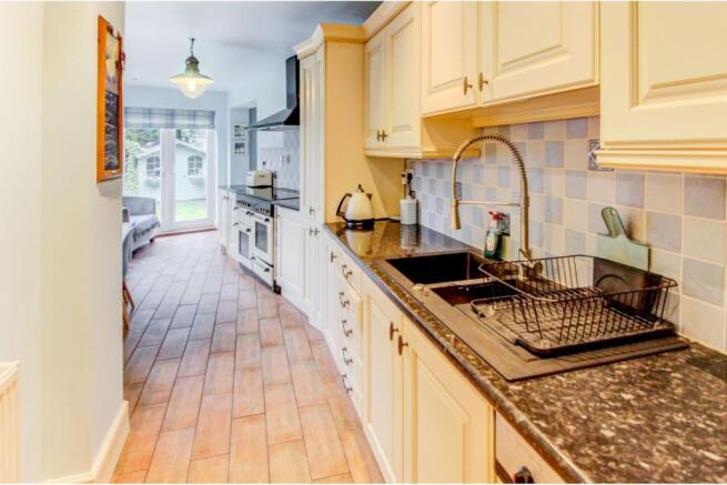Kitchen/Breakfast