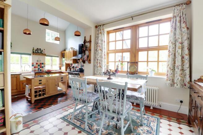 Living/Dining Room Onto Kitchen