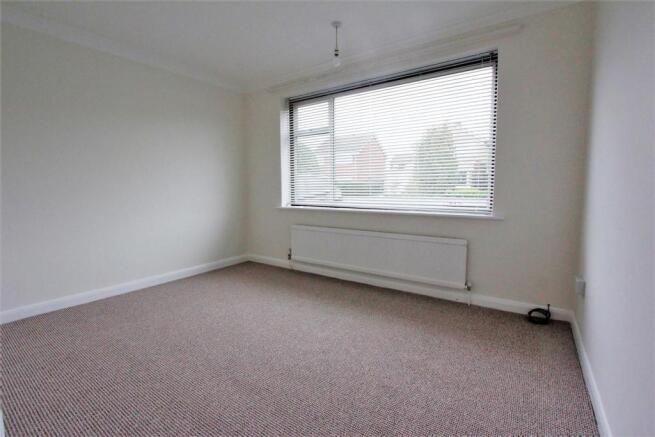 Bedroom 2.JPG