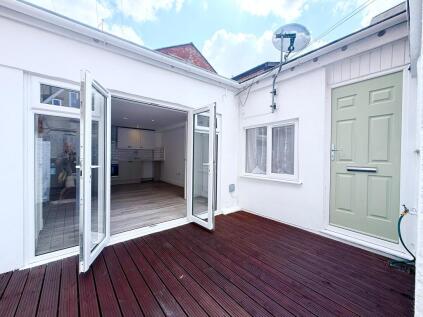 5 Agra Place, Dorchester, Dorset DT1 1DZ