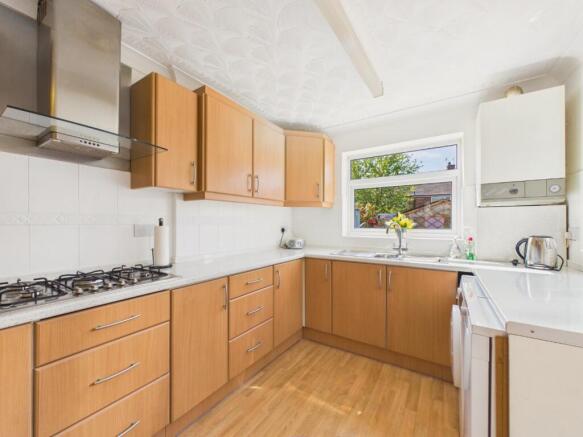 3 bed Terraced for sale Image 10