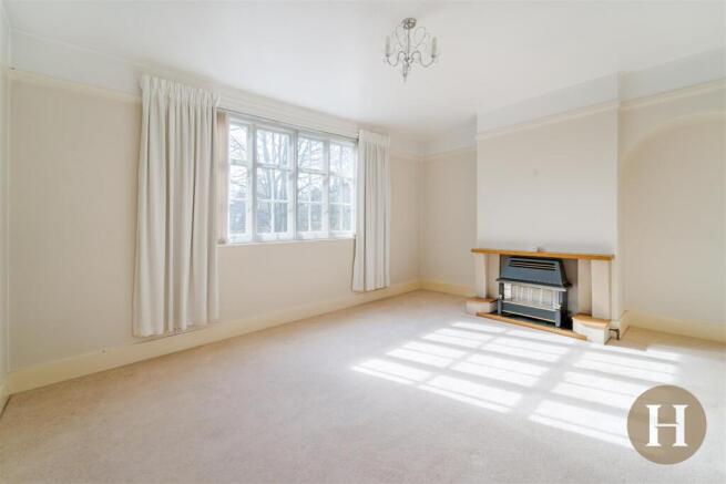 Hadleigh Estate Agents-16.jpg