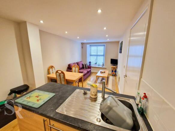 Lounge / Kitchen