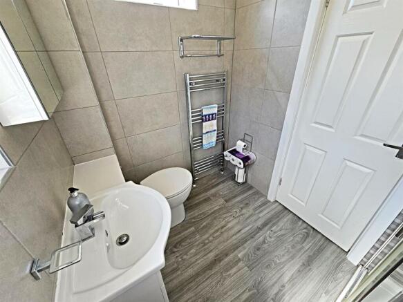 Shower Room/WC