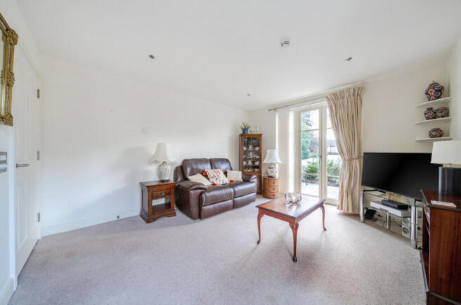 1408917-15-698b0d...