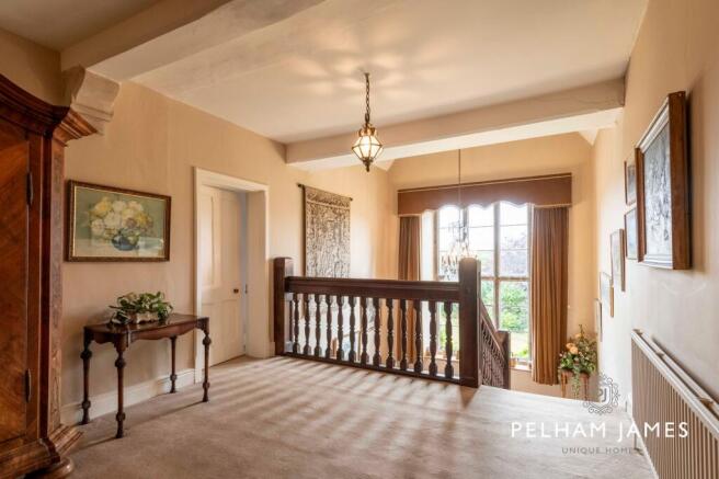 Landing, The Manor House, Market Overton