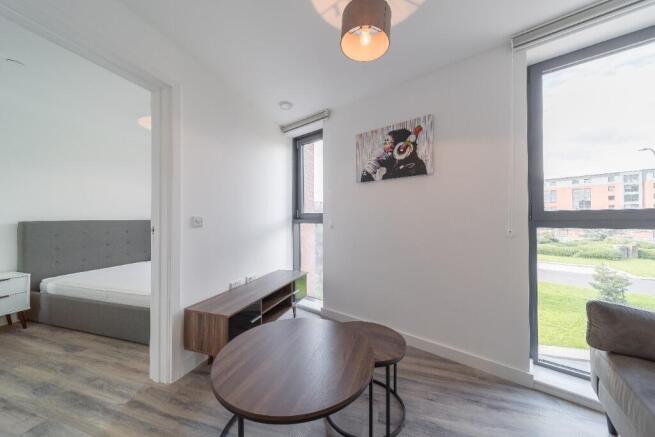 1 bed Apartment to rent Image 5