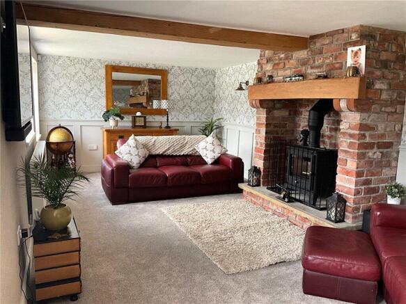 3 bed Detached for sale Image 10