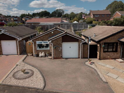 Shearwater Drive, Caledonia, Brierley Hill, DY5 2RD