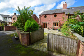 2 The Granary, White Hall, Kirkham Road, Preston PR4 3SD