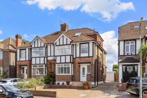 Holmes Avenue, Hove
