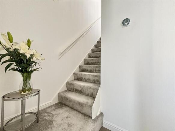 3 bed Semi-Detached for sale Image 12