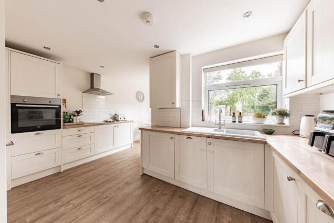 Kitchen Breakfast Room (1)
