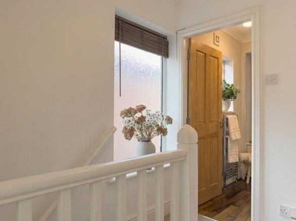 3 bed Semi-Detached for sale Image 9
