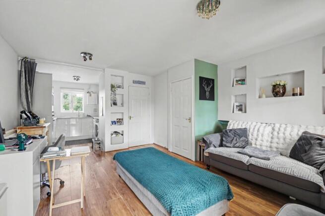 Recreation Way, Sittingbourne, Kent, ME10 2UJ photo 4