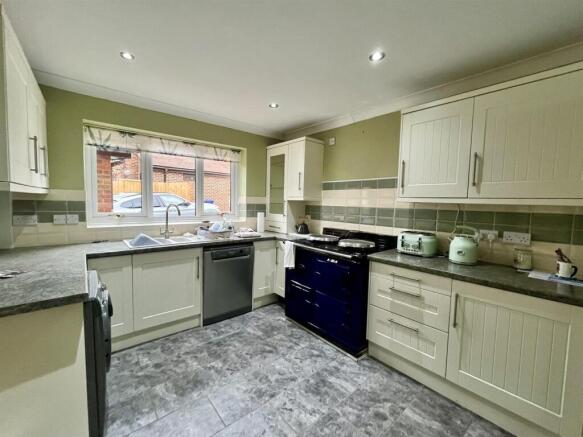 Kitchen / Diner