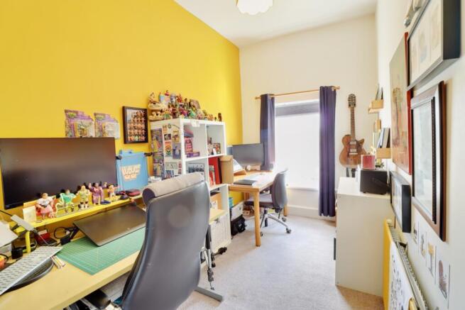 3 bed Terraced for sale Image 7