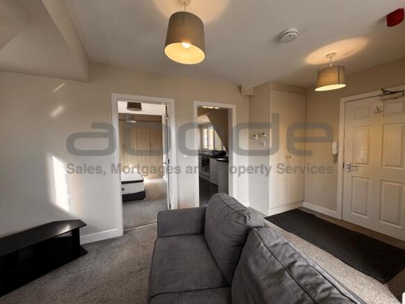 1 bed Penthouse to rent Image 4