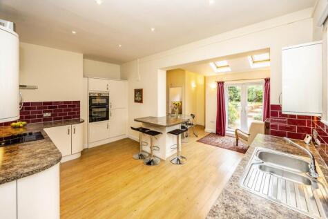 Grange Avenue, Birkby, Huddersfield, West Yorkshire, HD2