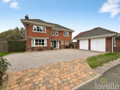 St. Georges Drive, Woodhall Spa, LN10