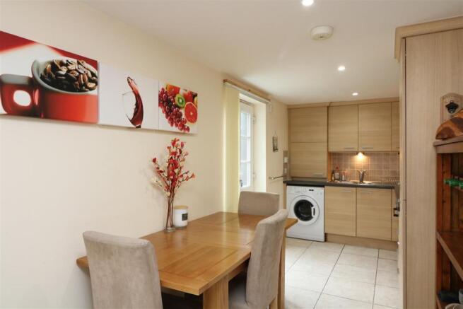 Kitchen /Dining Room