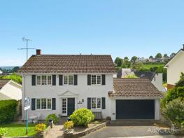 1, Monterey Close, Torquay TQ2 6QW
