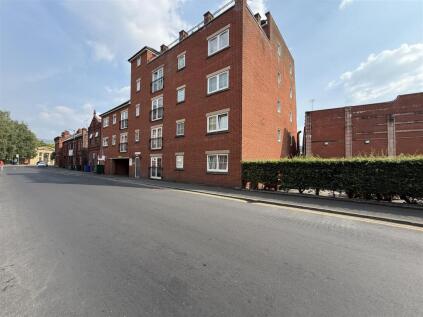 Waterloo Road, Stalybridge