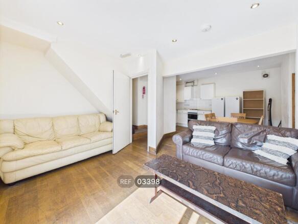 Kitchen/Living area