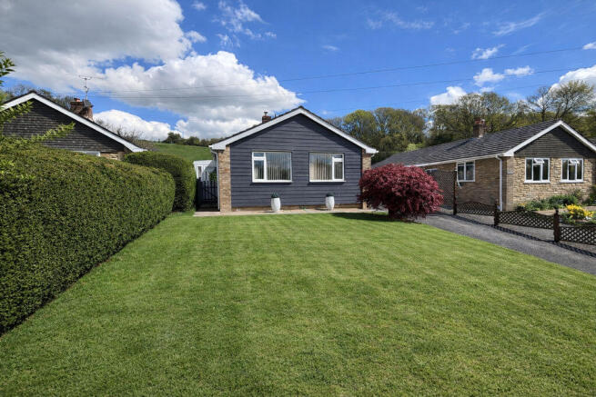 3-bed detached on Dinton Road, Fovant, £400,000