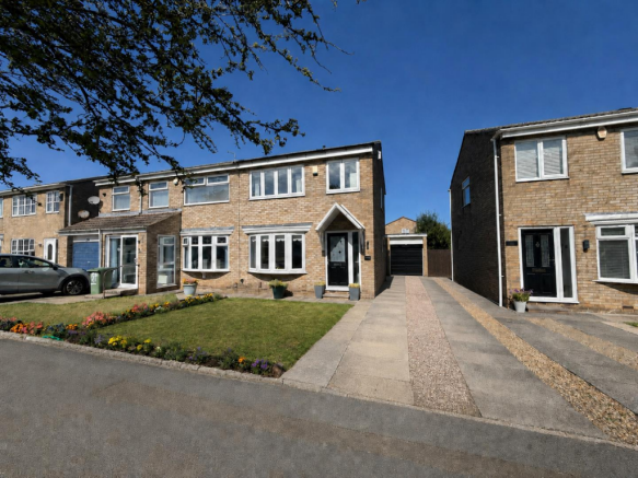 3-bed semi-detached on Catcote Road, Hartlepool, £165,000