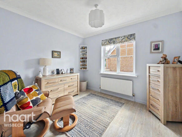 Southfields Close, Wisbech photo 4