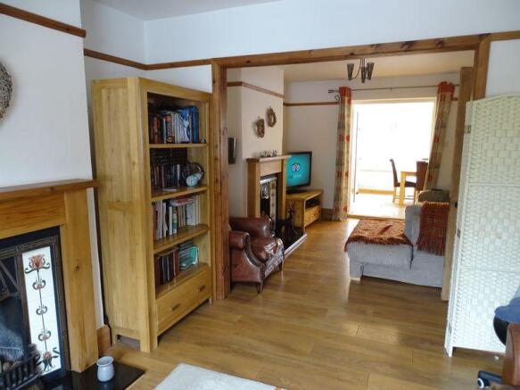 Lounge 2