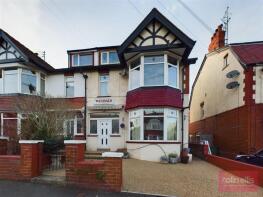42, Devonshire Drive, Scarborough YO12 7NH