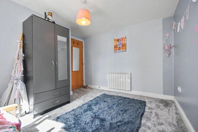 2 bed Apartment for sale Image 12